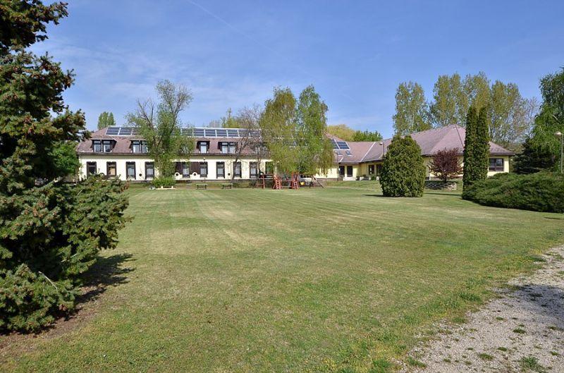 Hotel Agro Balatonfured Exterior photo